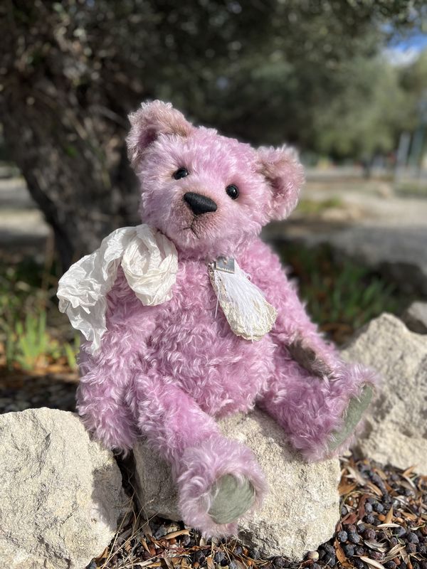 Collectible handmade teddy Bears Archi by julia perchits